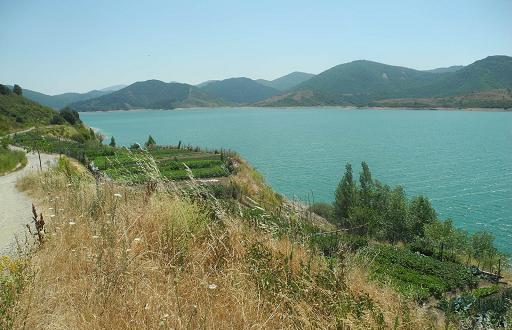 Embalse_Riano_2.jpg