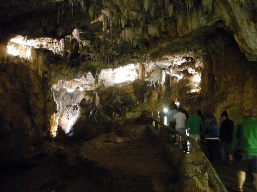 Cuevas_Valporquero_04.jpg
