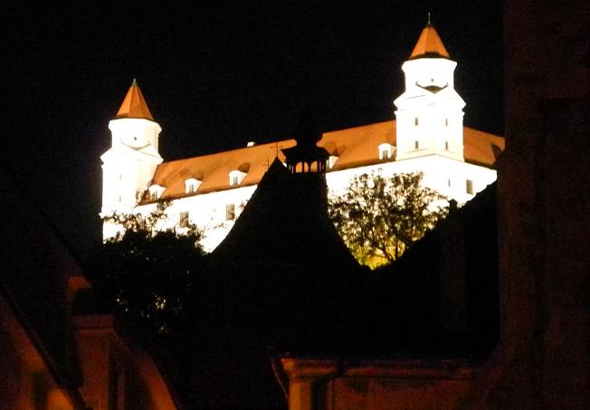 Bratislava_16_Chateau_2.jpg